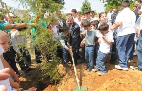 Sancaktepe'de Ağaç Dikimi