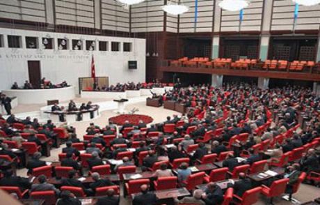 Teklifin 22. Maddesi 337 Oyla Kabul Edildi