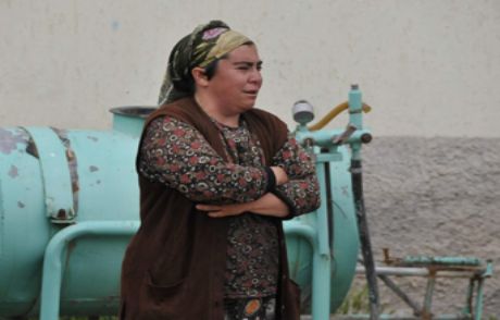 Annesine Çiçek Toplarken Öldü