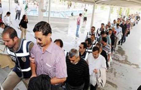Antalya'daki Operasyonda 14 Tutuklu Var