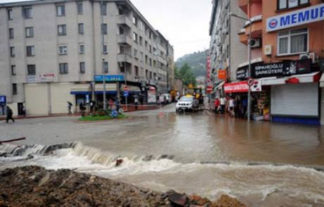 Giresun'da Sel Can Aldı