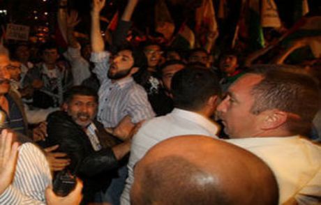 Protestolar Gece De Sürdü