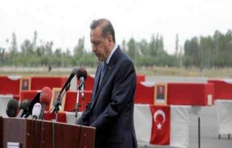 Başbakan Erdoğan Ağlattı
