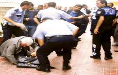 İfadeye Kızıp Saldırdılar