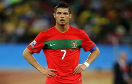 Ronaldo Düşman İlan Edildi!