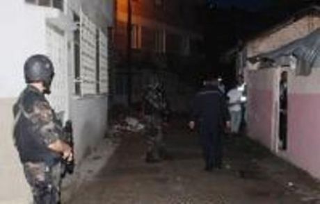 Damada Gerdek Gecesi Polis Baskını