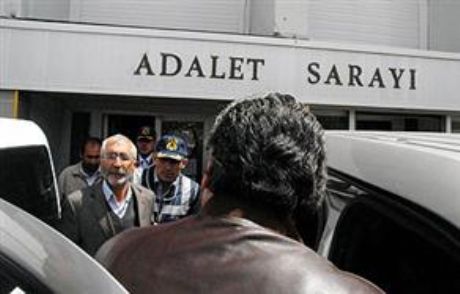 Kck Operasyonu Tam Gaz: 11 Gözaltı