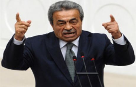 Kamer Genç'i Fena Dolandırmıştı