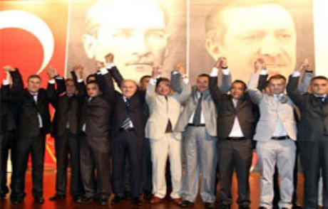Sarıgül'e İnat Ak Parti'ye Geçiyorlar