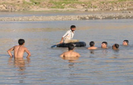 Dicle Nehri'ne Giren İki Çocuk Boğuldu