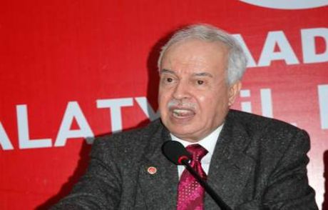 Saadet Partisi'nde Kazan Kaynıyor
