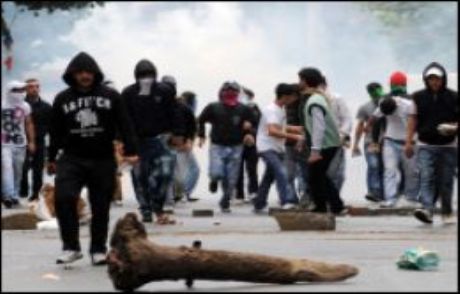 Mersin'de İzinsiz Gösteri: 6 Gözaltı