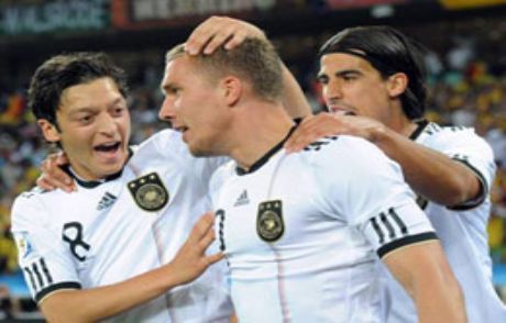 Alman Futbolcular İçin Şok İddia!