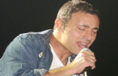 Mustafa Sandal Hayranlarını Coşturdu