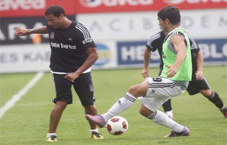 Kara Kartal 6 Eksikle Çalıştı