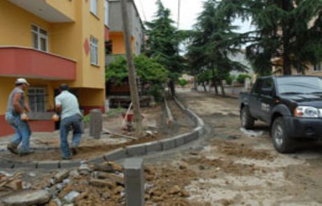 Pendik'te Kaldırım Yenileme Çalışması