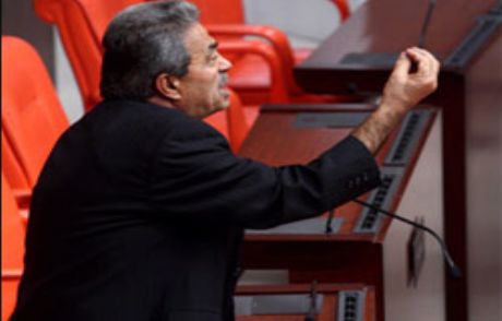 Başbakanlık'ta Genç Gerilimi