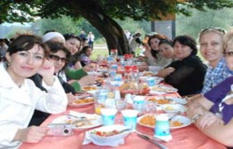 Eğitimciler Gölcük'e Hayran Kaldı