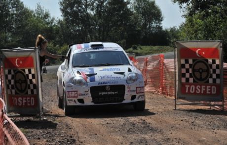 Boğaziçi Rallisi´ni Rossetti Kazandı