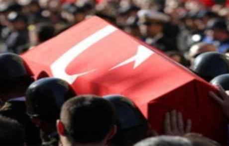 Osmaniye Şehidine Ağlıyor