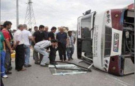 Kocaeli'nde Feci Kaza: 19 Yaralı