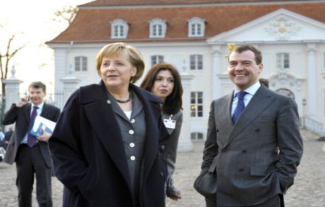 Medvedev Ve Merkel'den Güney Kıbrıs Ziyareti