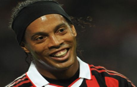 Ronaldinho'nun Transferi Balon Çıktı
