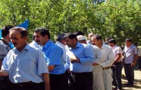 Bdp'li Vekil Pkk'lının Taziye Çadırında