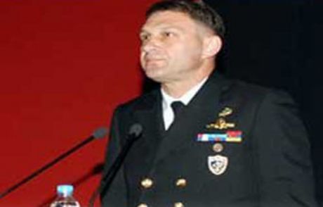 Komuta Kademesinde Balyoz İstifası
