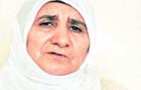Bu Kadın Her Gün Onlarca Kez Ölüyor