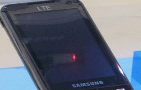 İlk Samsung'dan 4g'li Telefon