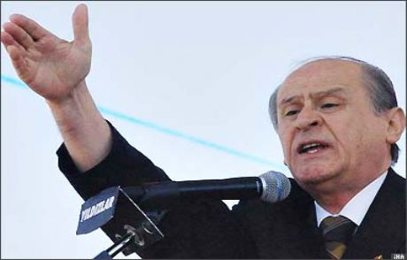 Bahçeli'den 'evet'çilere Uyarı