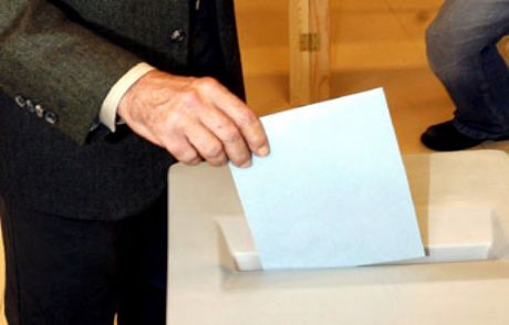 Referandum İçin Oy Verme İşlemi Başladı