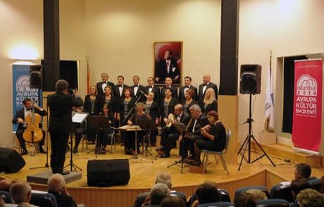 İstanbullular Şehir Mimarisinin Müziğini Dinlediler