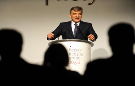 Gül: Kimsenin Karısını Kızını Araştırmam