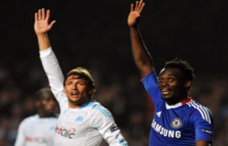 Chelsea Evinde Marsilya'yı Devirdi