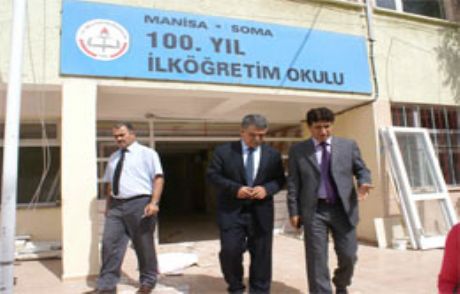 Soma Kaymakamı Okulları Denetledi