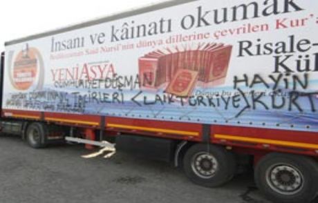 Bediuzzaman Tır'ına Saldırı