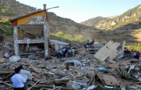Şikayet Küçük Çocuktan Geldi