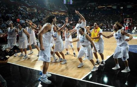 Tangocular Çeyrek Finalde!