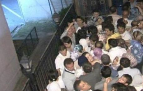 Yardım İzdihama Neden Oldu