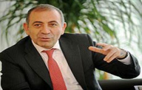 'pişkinlik Yapan Beşir Atalay İstifa Etsin'