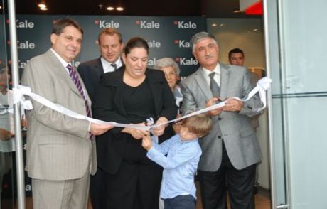 Kale’den İzmir’e Showroom