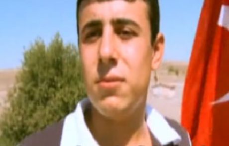 Şehit Er Köyünü Türk Bayrağıyla Donatmış