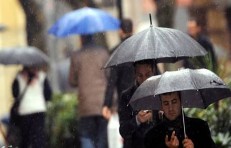 Meteorolojiden Aşırı Yağış Uyarısı