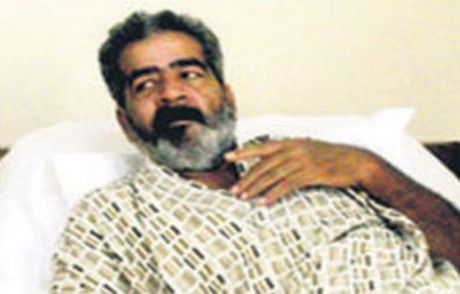 Saddam'a 'pornoda Oyna' Dayağı!