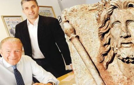 Zeus'u 'deyus' Yaptılar