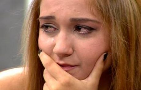 Köşkten Atılınca Sokakta Yattım