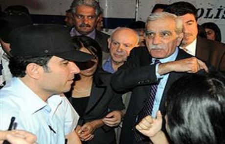 Ahmet Türk'ten Serhildan Çağrısı