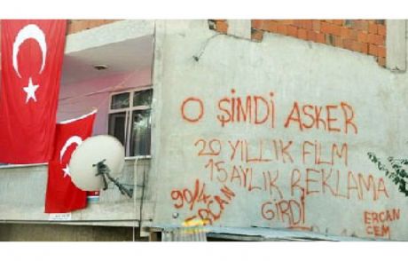 Şehit Evinin Duvarındaki Kahreden Yazı